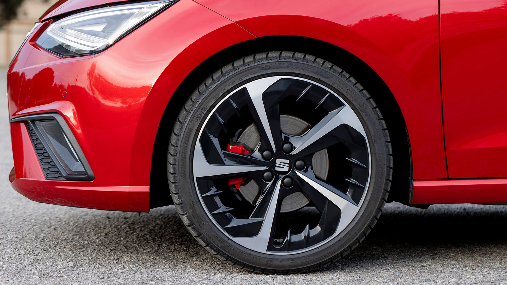 article gallery item